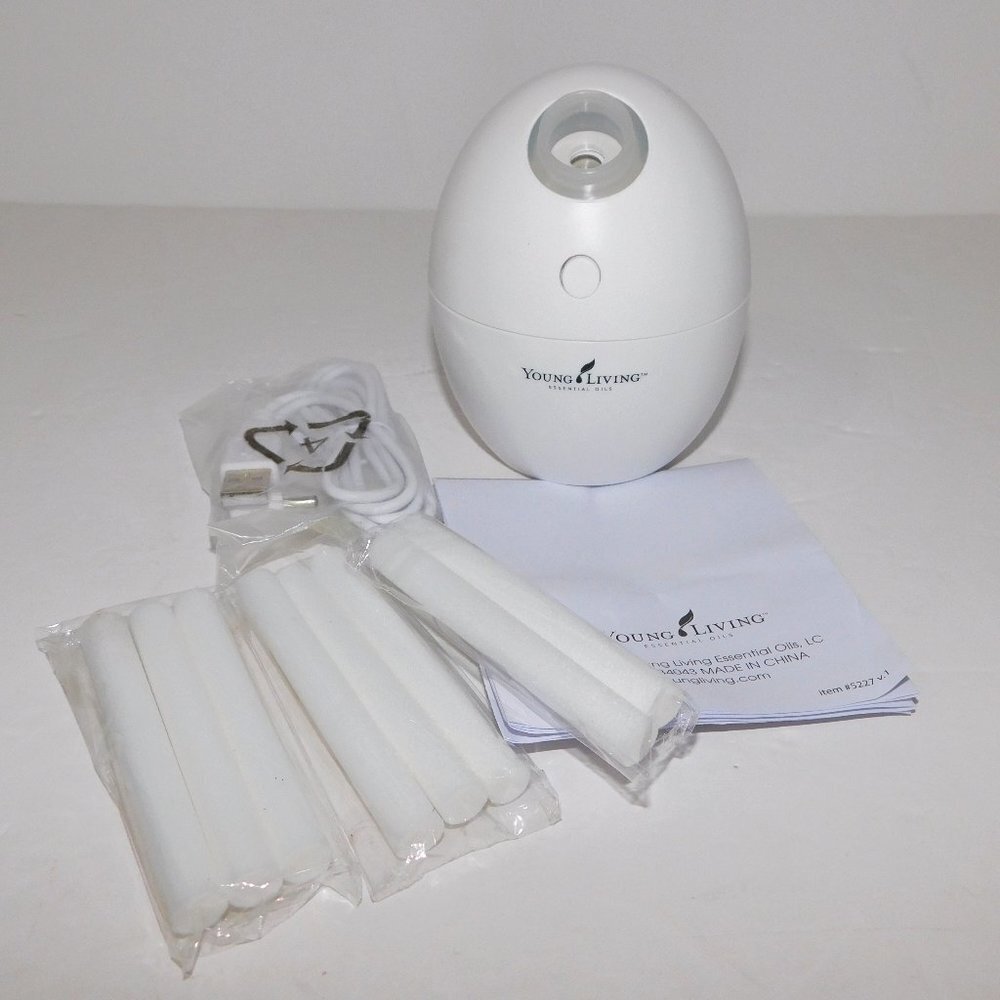 Living Young Seed to Seal Portable USB ORB Ultrasonic Diffuser - UNUSED